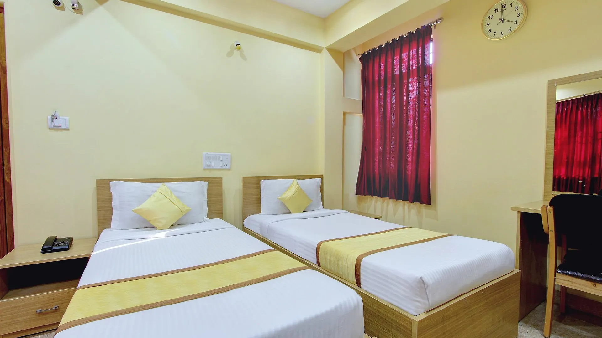 Hotel Sri Sai Comforts Mysore